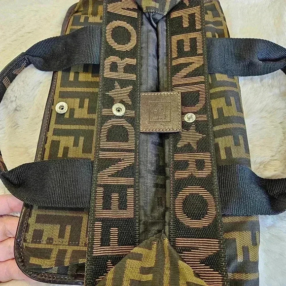 Fendi Zucca Print Foldable Tote - Picture 13 of 16